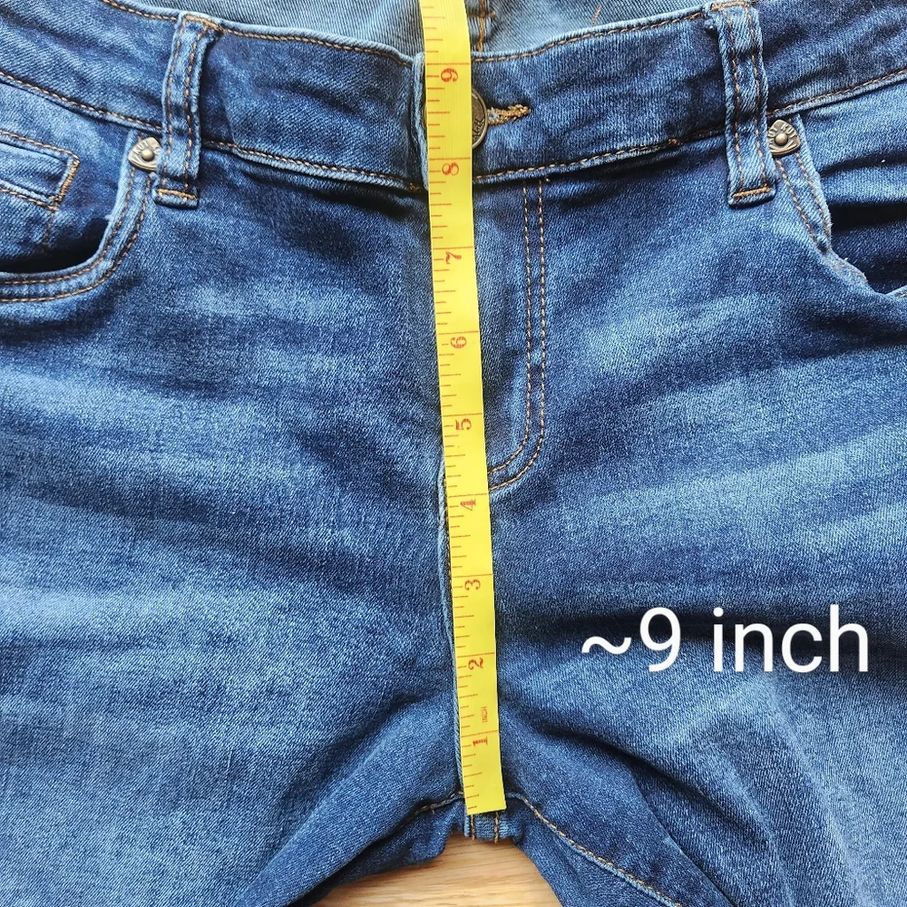 Kut from the Kloth Jeans - Picture 11 of 12